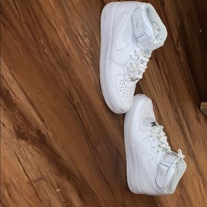 AIR FORCE NIKE1’s like new